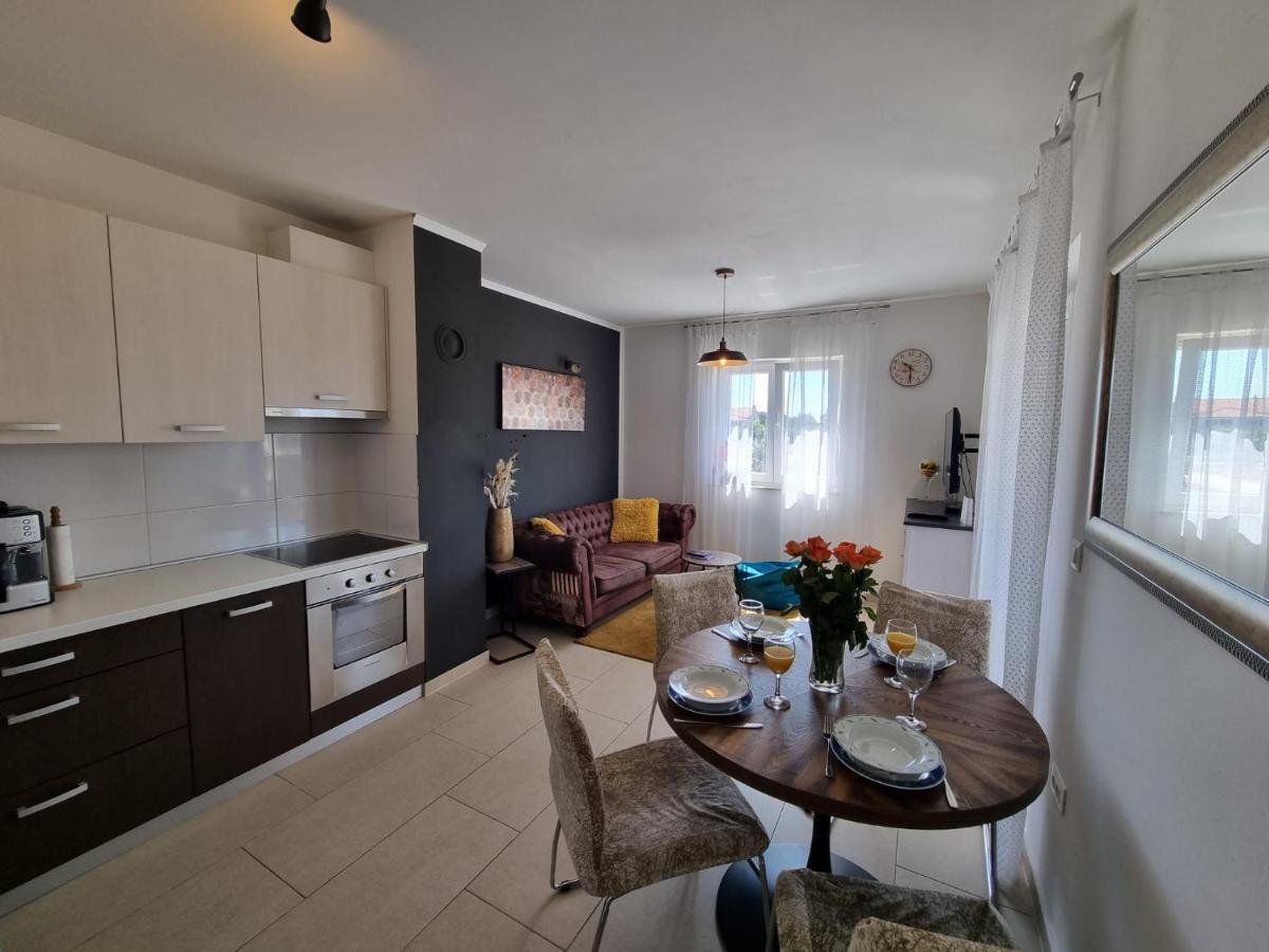 Apartman Marija Біоград-на-Мору Екстер'єр фото
