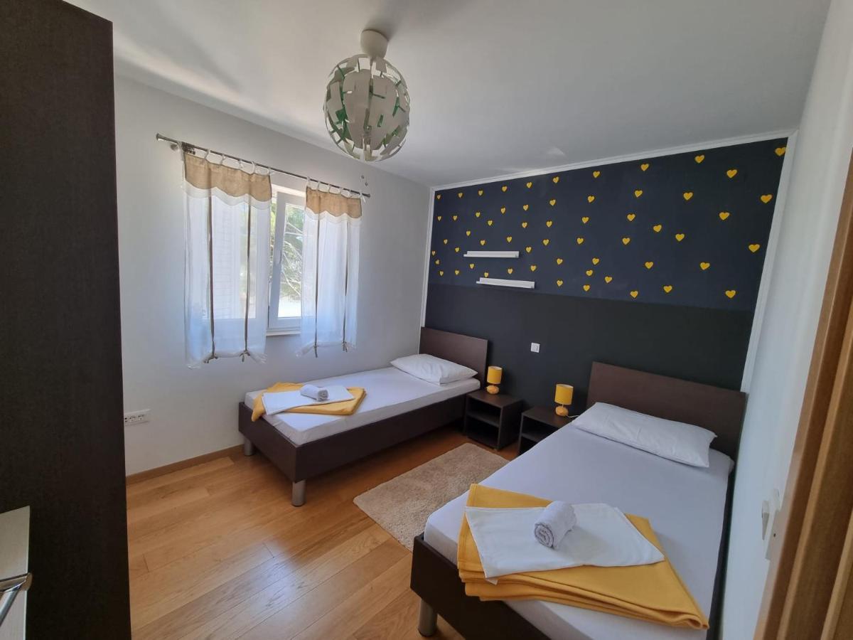 Apartman Marija Біоград-на-Мору Екстер'єр фото